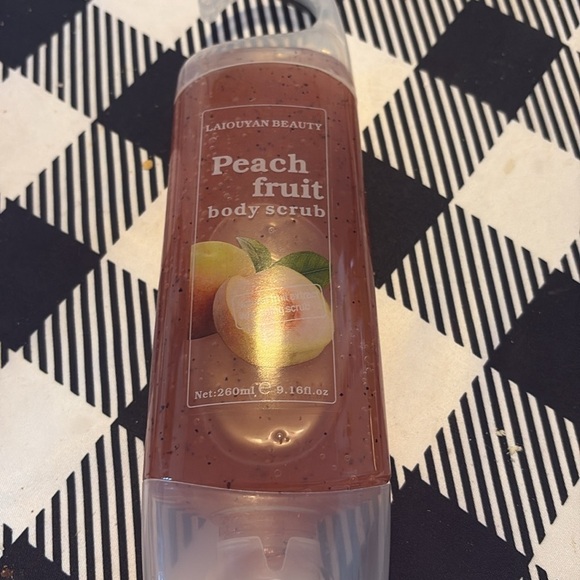 Body Scrub Set - Peach, Kiwi, Vitamin C - Picture 2 of 7